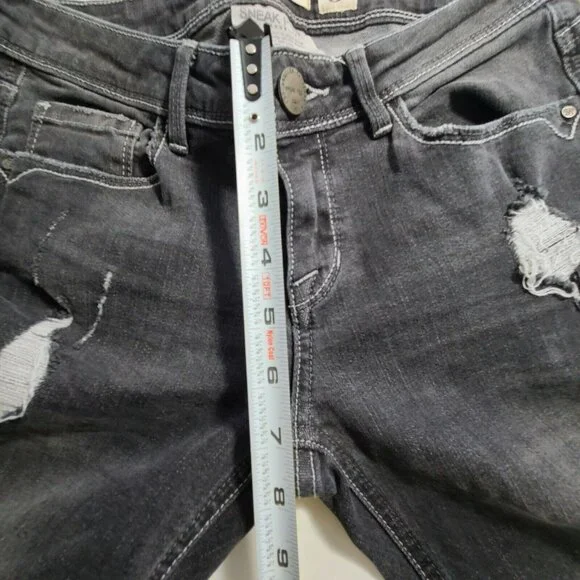 Sneak Peek Jeans Womens Size 5 Faded Black Whisker Wash Skinny Distressed Casual - Picture 7 of 12